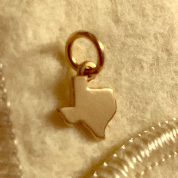 James Avery Jewelry - 14k gold James Avery Texas charm James Avery Jewelry - 14k gold James Avery Texas charm